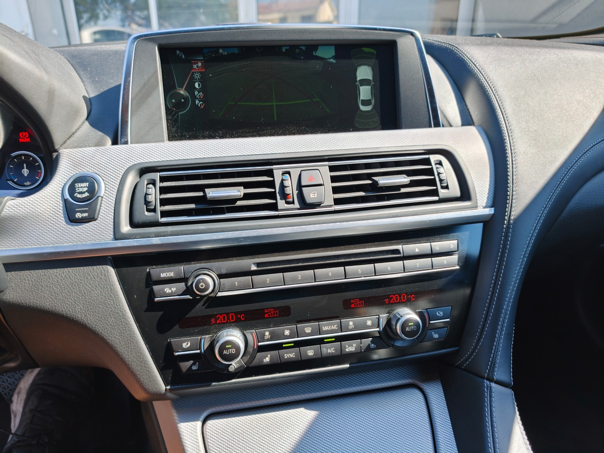 BMW 650i Coupé-image-8