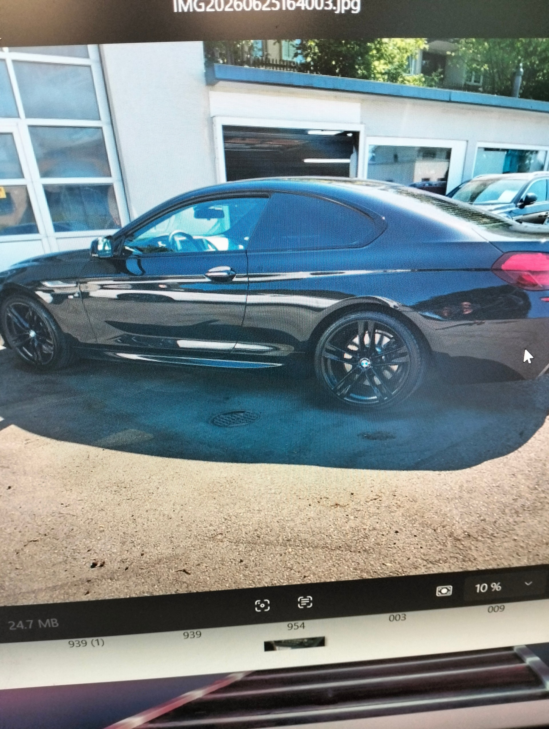 BMW 650i Coupé-image-6