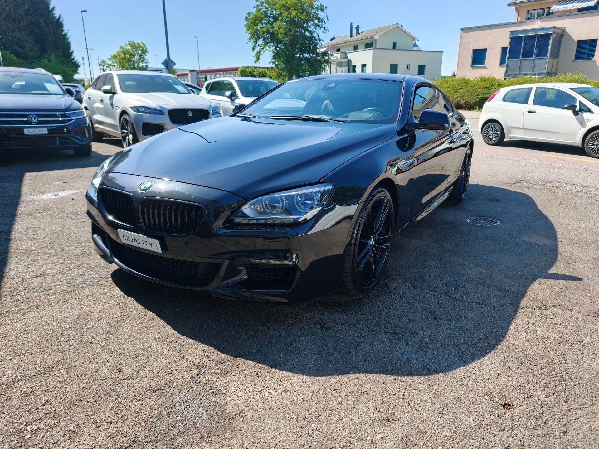 BMW 650i Coupé-image-0