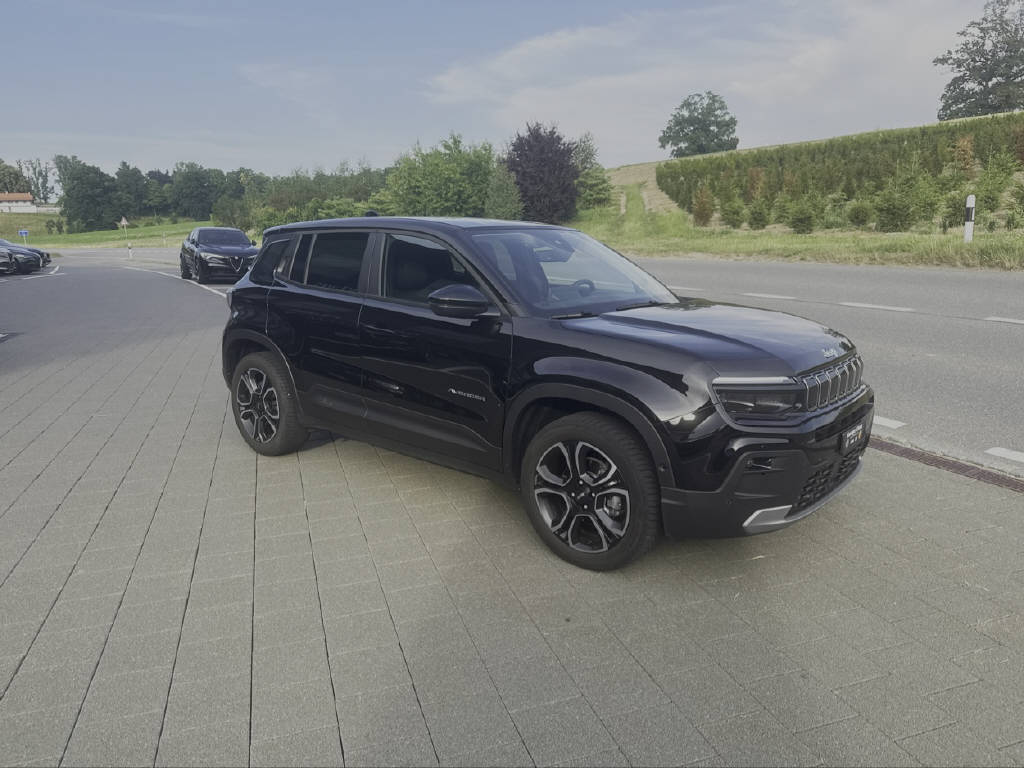 JEEP Avenger 1.2 MHEV Summit-image-3