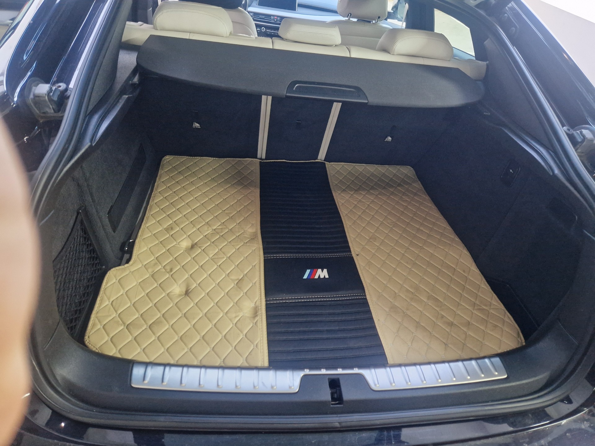 BMW XDrive 40d M-Packed-image-10