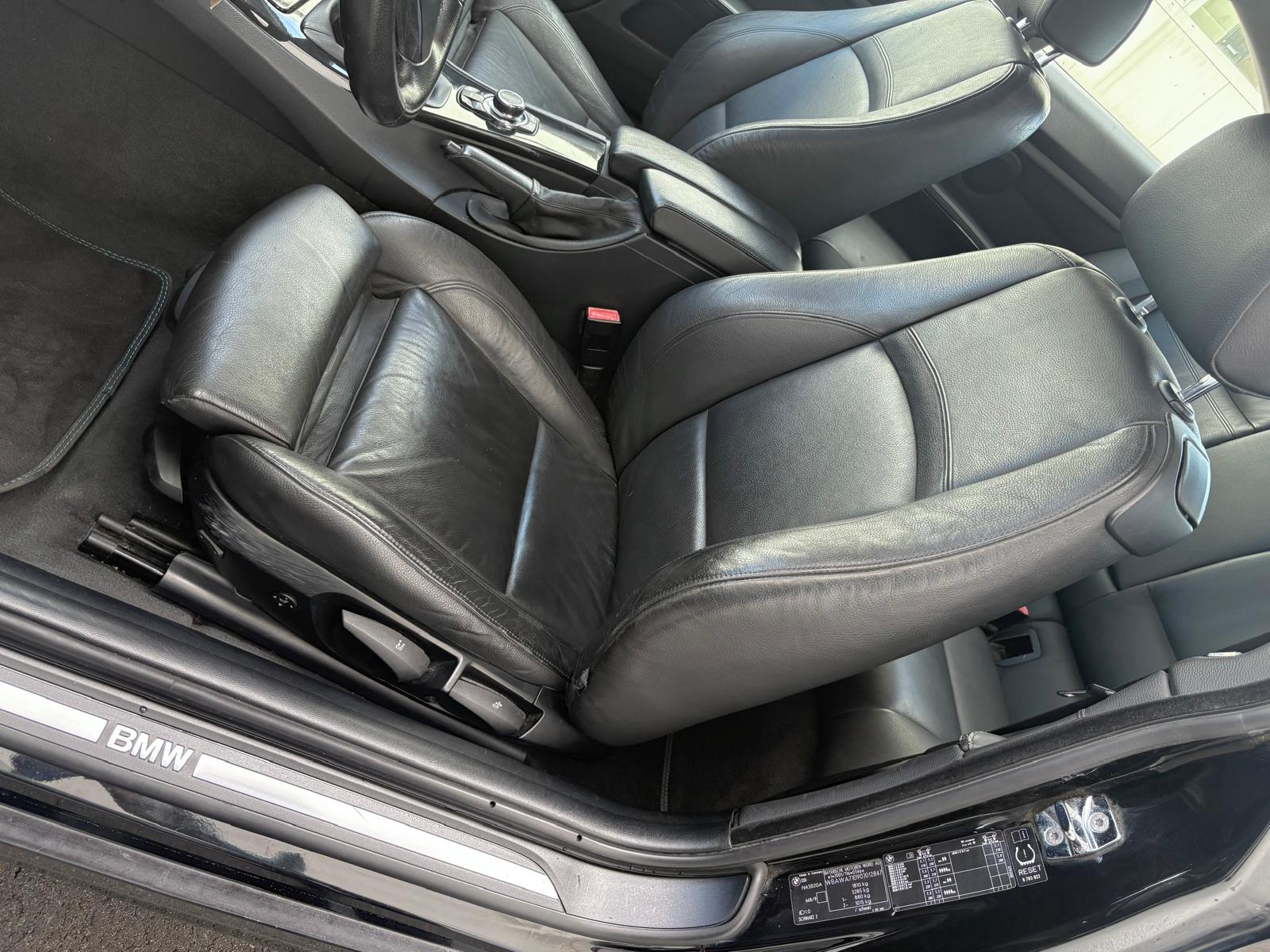 BMW 320i Coupé 6-G Sport Leder-image-7