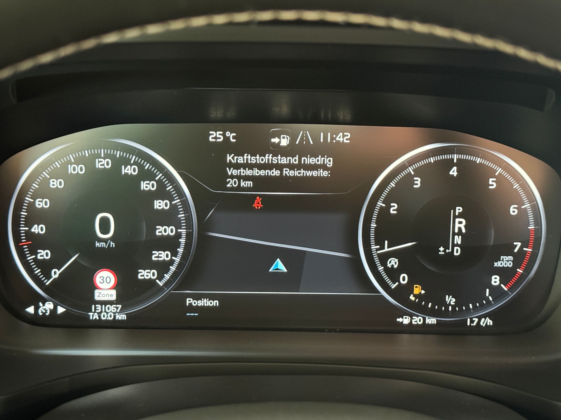 VOLVO S60 T6 AWD R-Design Geartronic ***CH-Fahrzeug***4x4***310PS***Panoramadach-image-13
