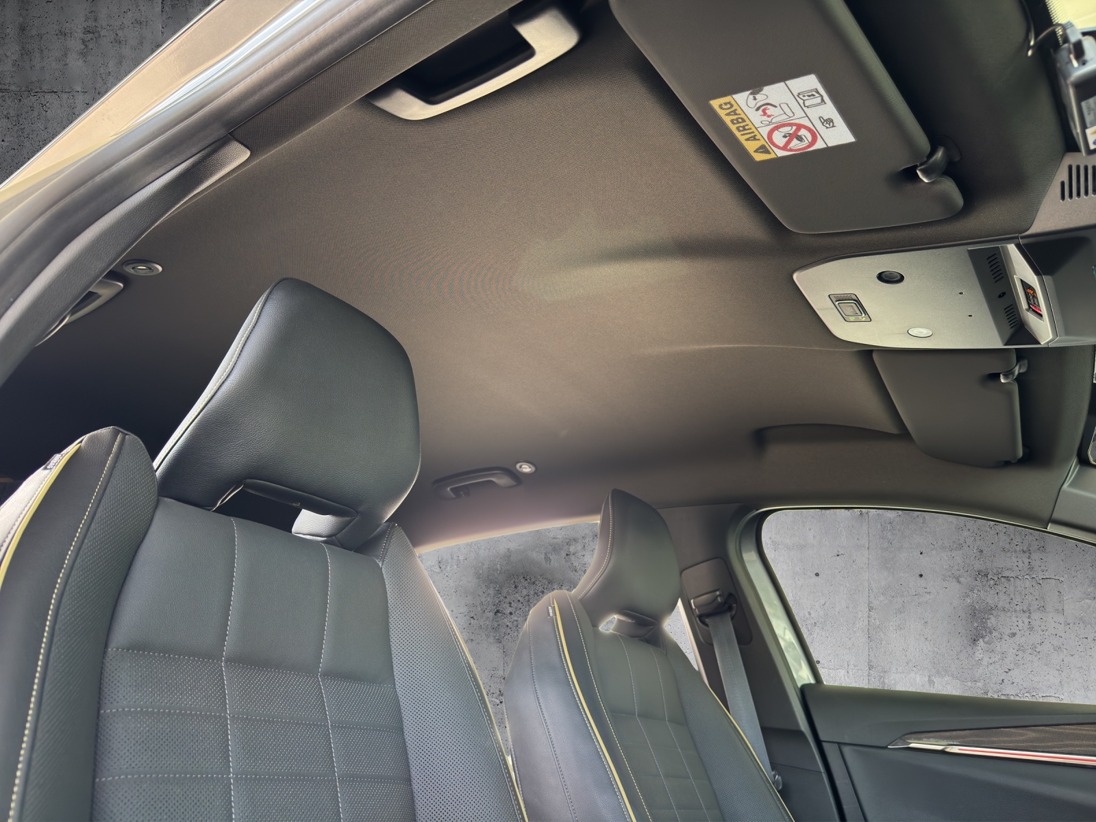 RENAULT Mégane E-TECH EV60 Iconic *Leder*Harman Kardon*-image-23