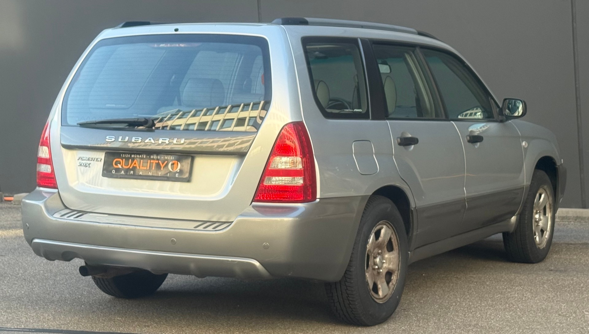 SUBARU Forester 2.0X Comfort Automatic-image-2