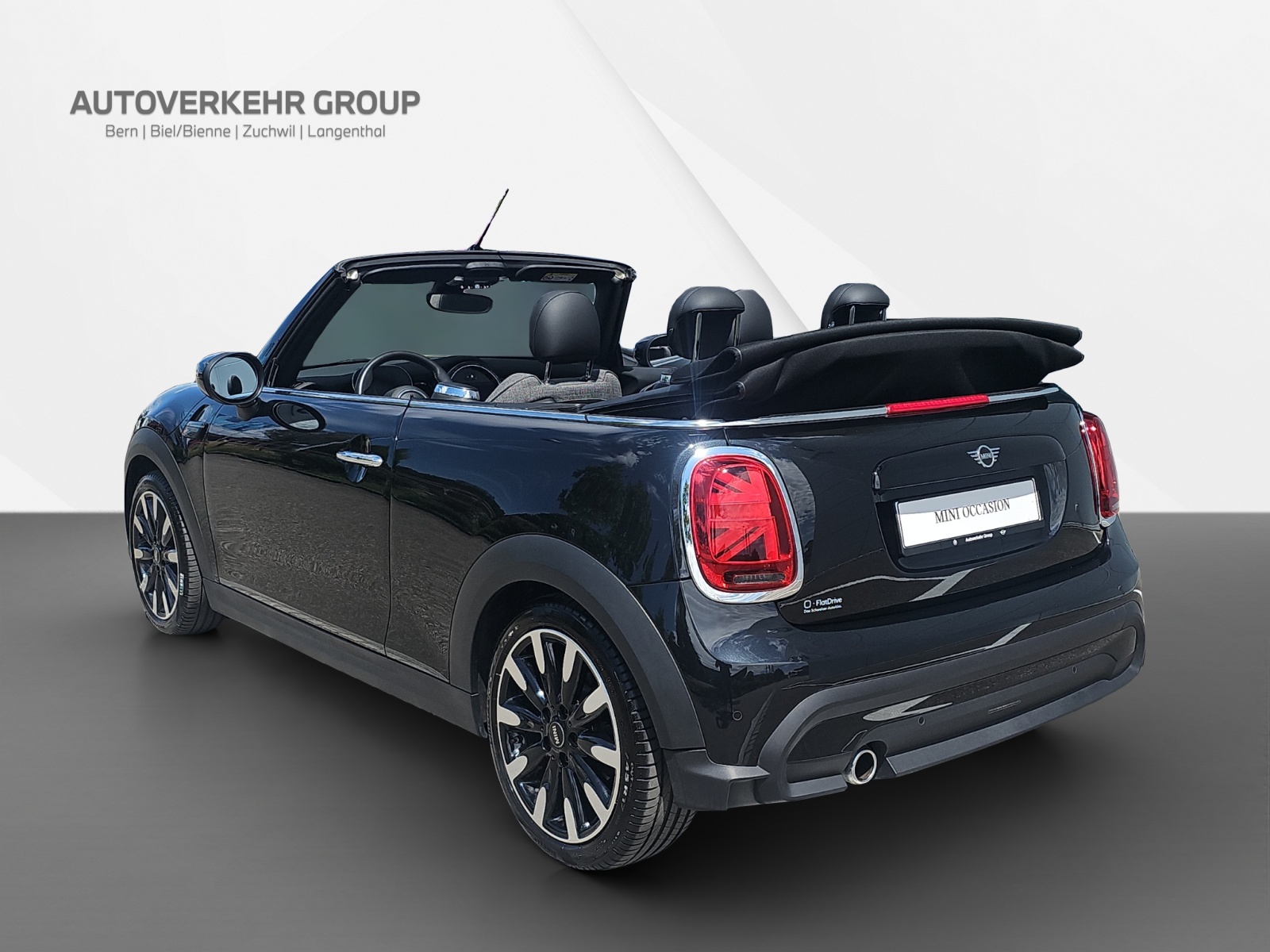 MINI Cooper Cabriolet DKG-image-3
