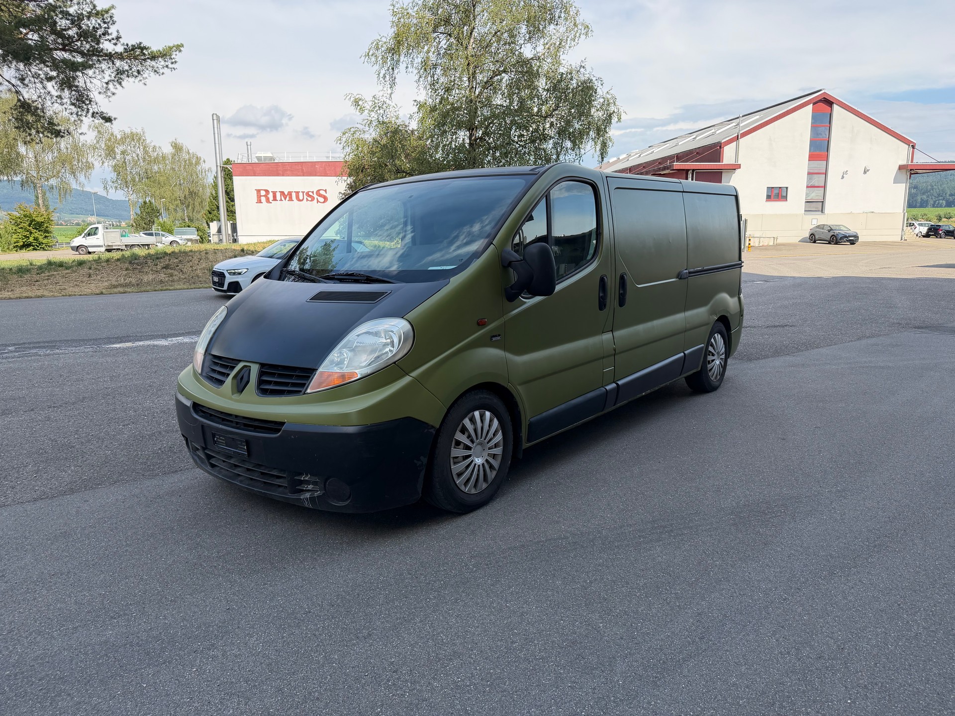 RENAULT Trafic 2.5 dCi 2.9t L2H1-image-3