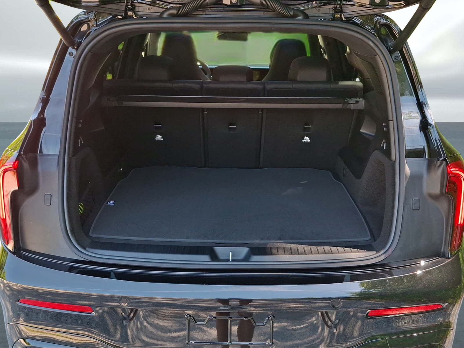 MERCEDES-BENZ GLB 350-image-12