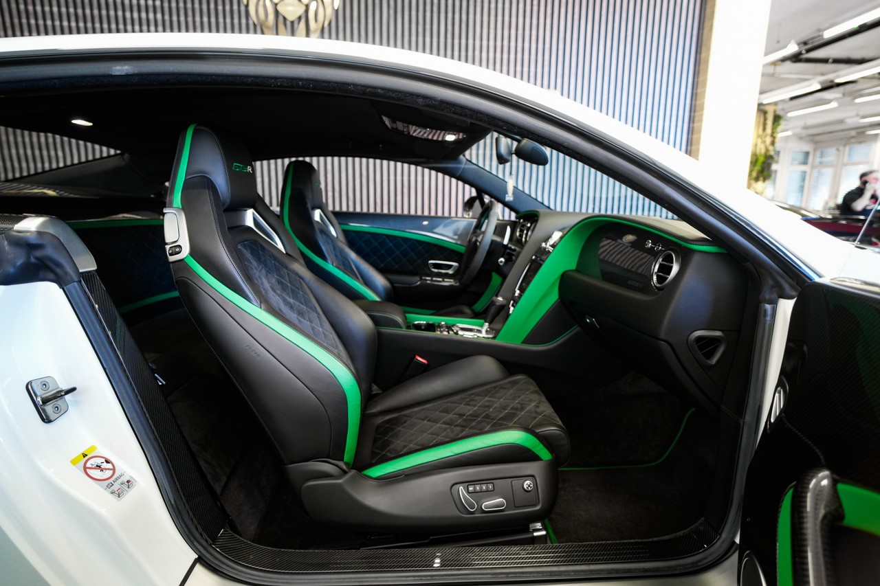 BENTLEY Continental GT3-R-image-14