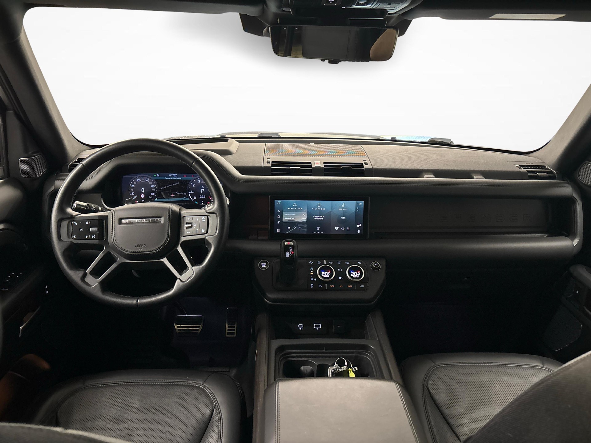 LAND ROVER Defender 110 3.0 I6 X-image-11