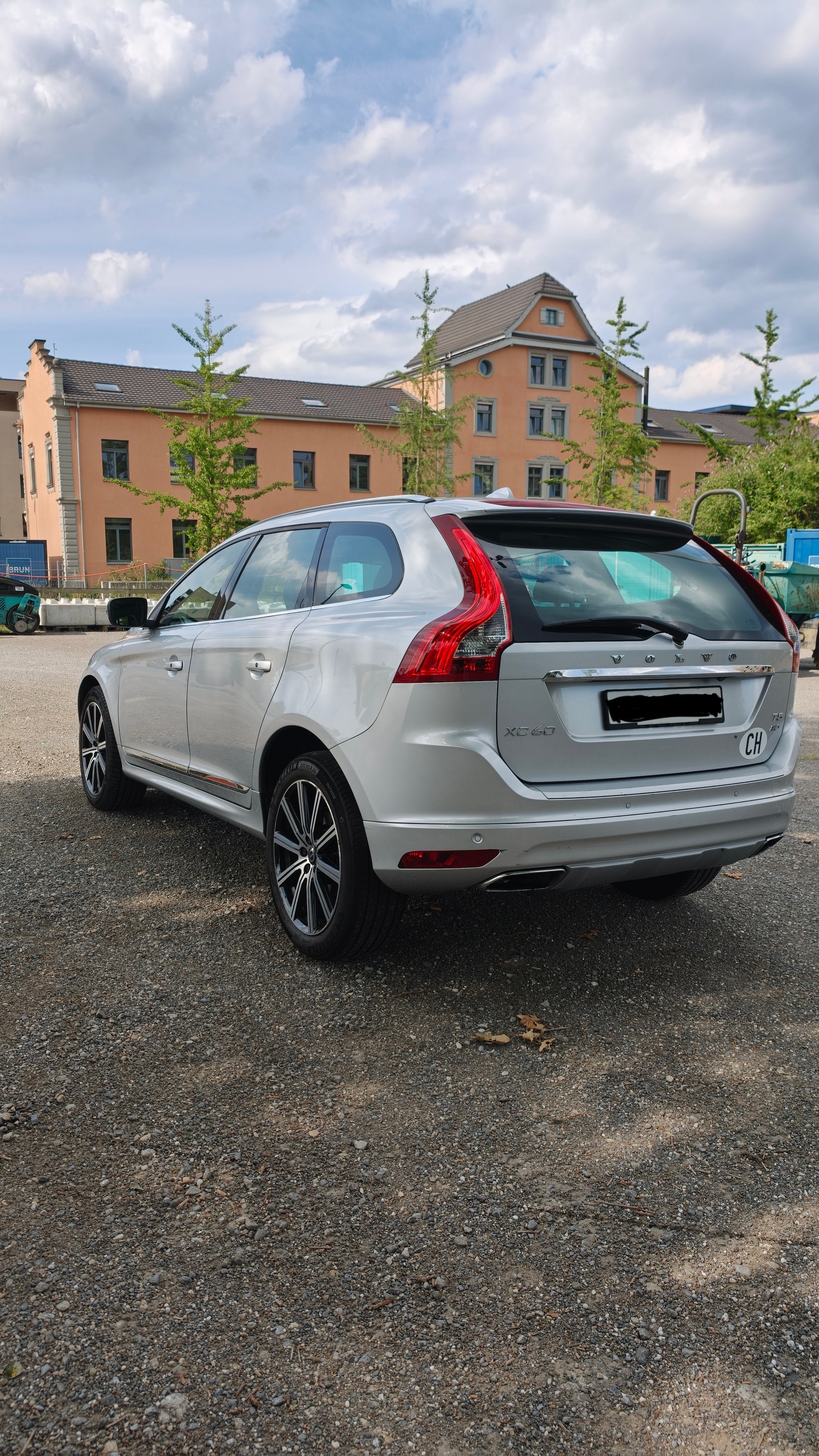 VOLVO 2.0 T5 Summum AWD S/S-image-3