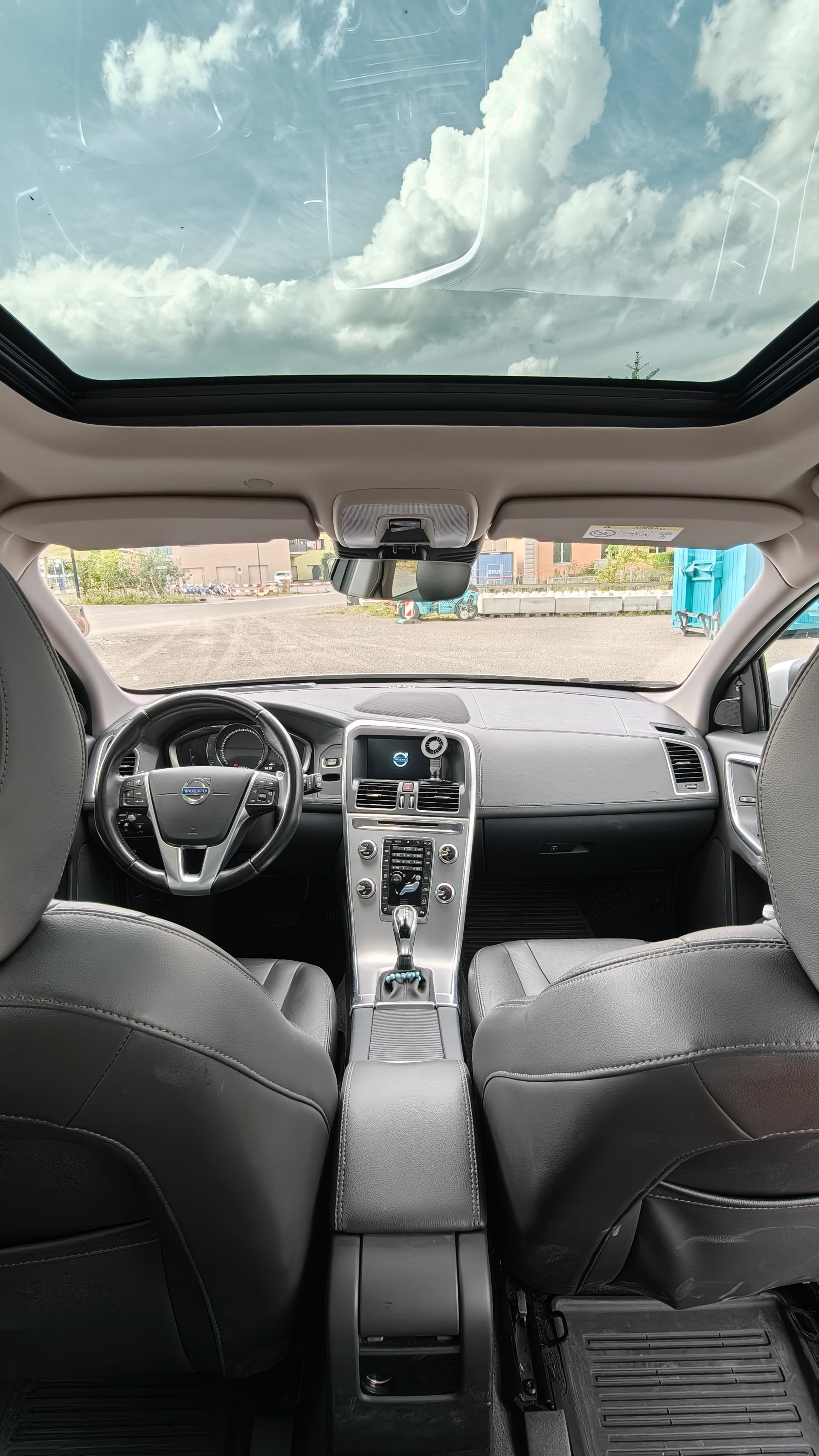 VOLVO 2.0 T5 Summum AWD S/S-image-4