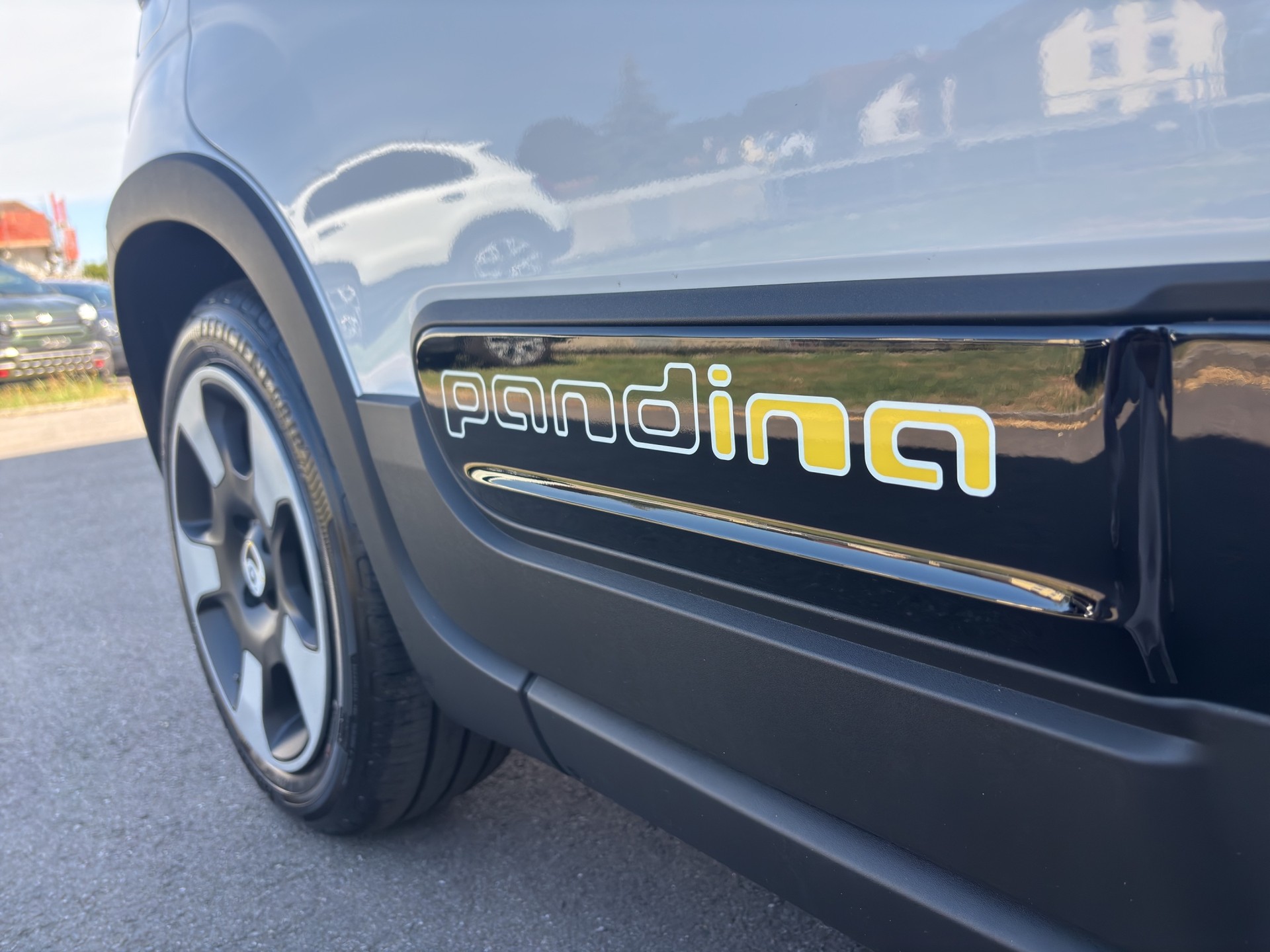 FIAT Pandina 1.0 MHEV Cross-image-14