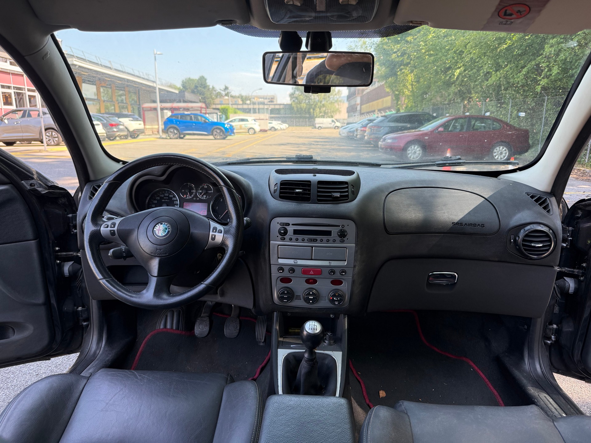 ALFA ROMEO 147 1.9 16V JTD TI-image-7
