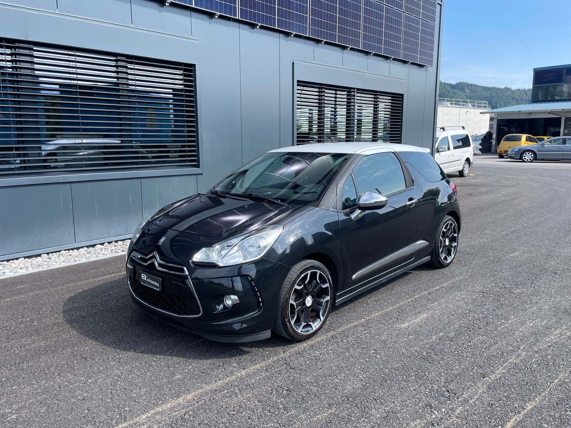 DS AUTOMOBILES DS3 1.6 THP Sport Chic-image-0