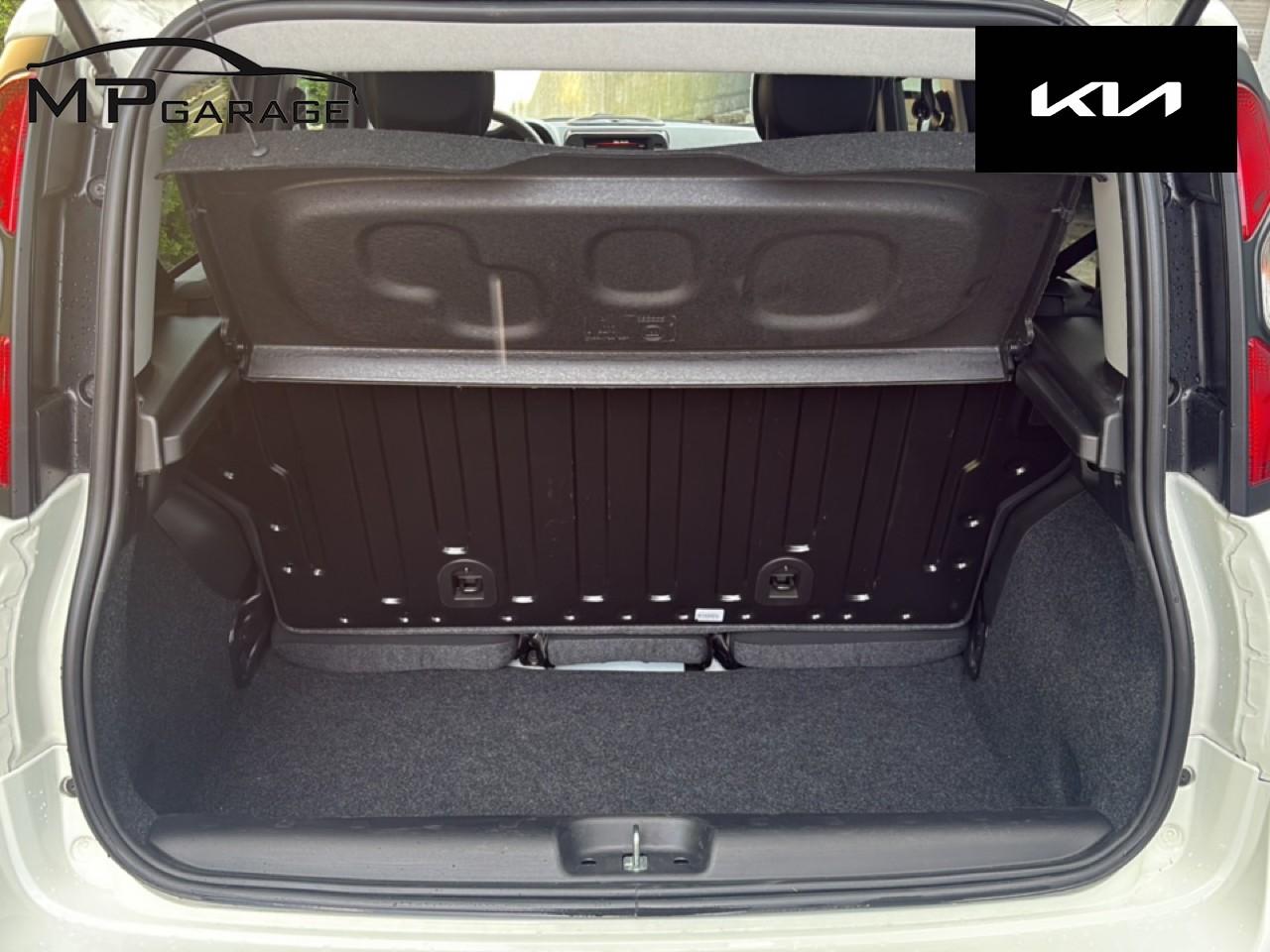 FIAT Panda 1.0 Hybrid Cult-image-5