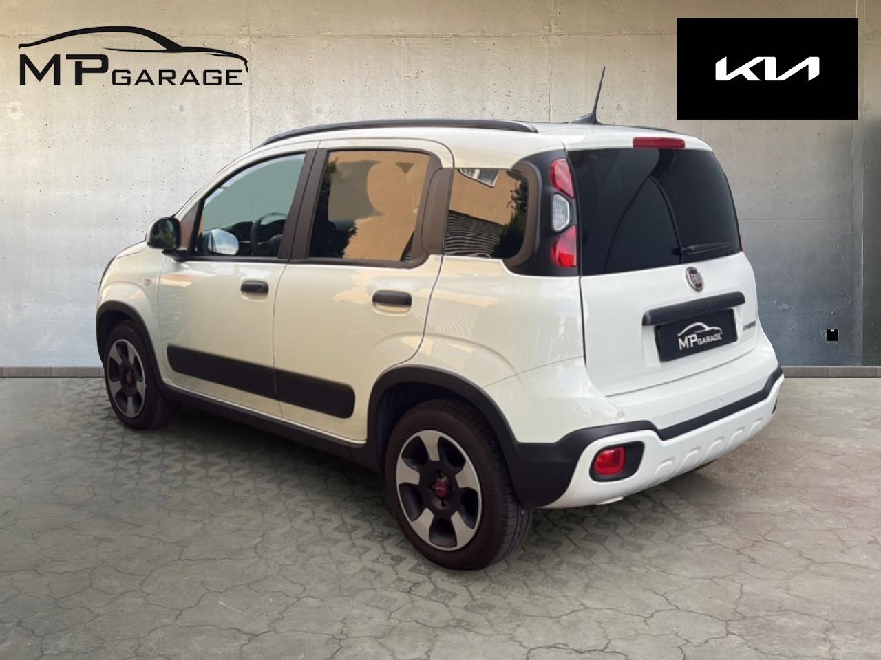 FIAT Panda 1.0 Hybrid Cult-image-6