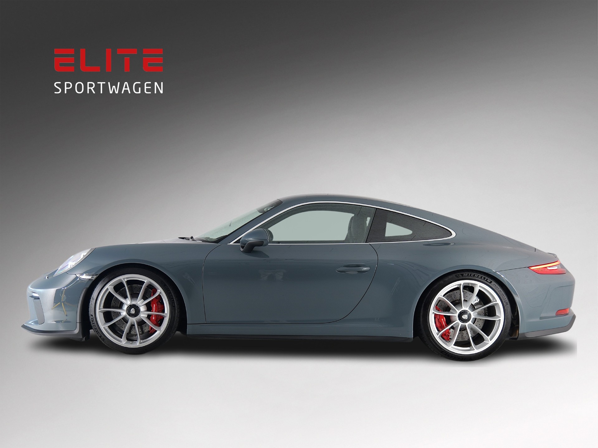 PORSCHE 911 GT3-image-16