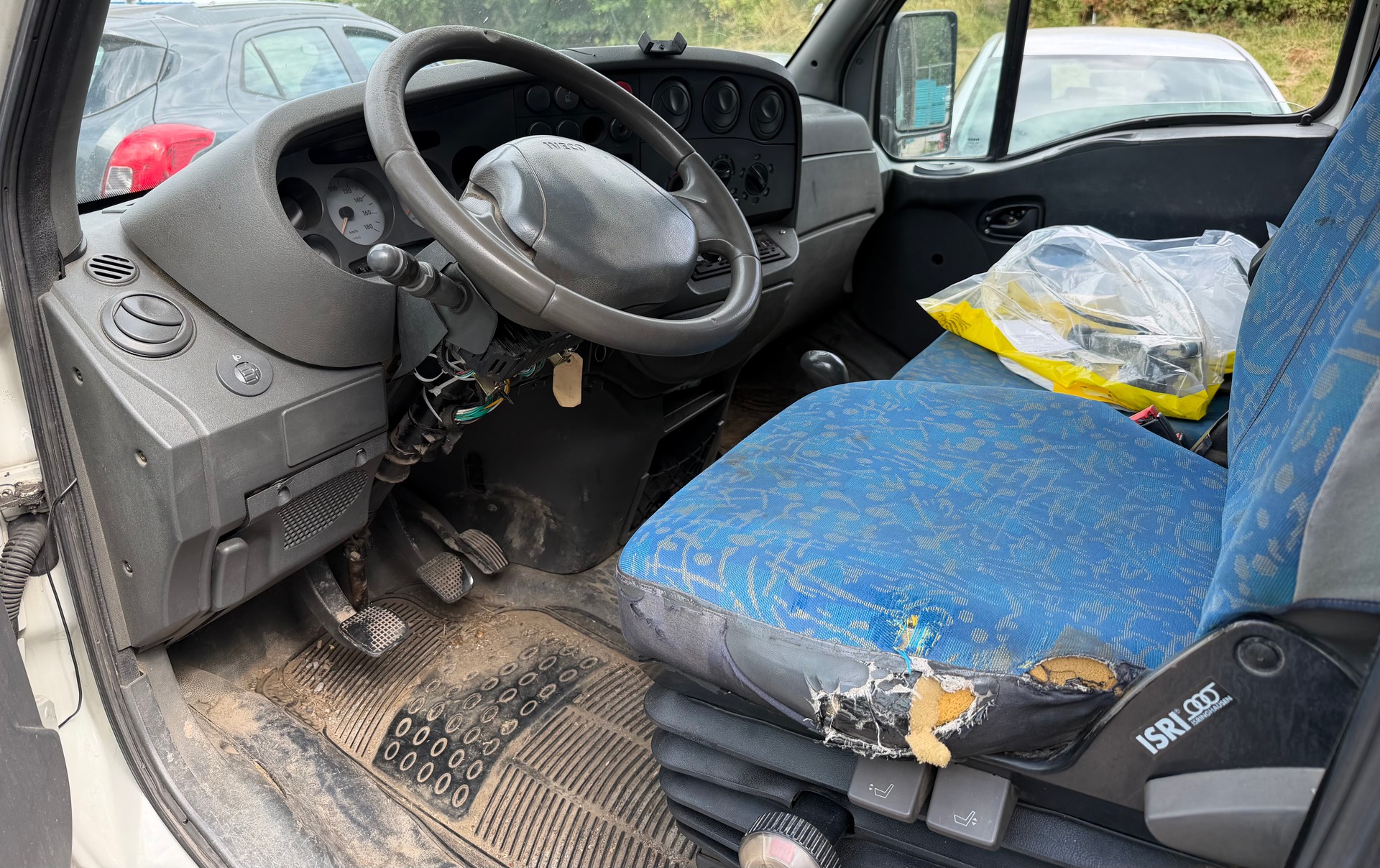IVECO Daily City 35 S 11 D Pont basculant-image-7