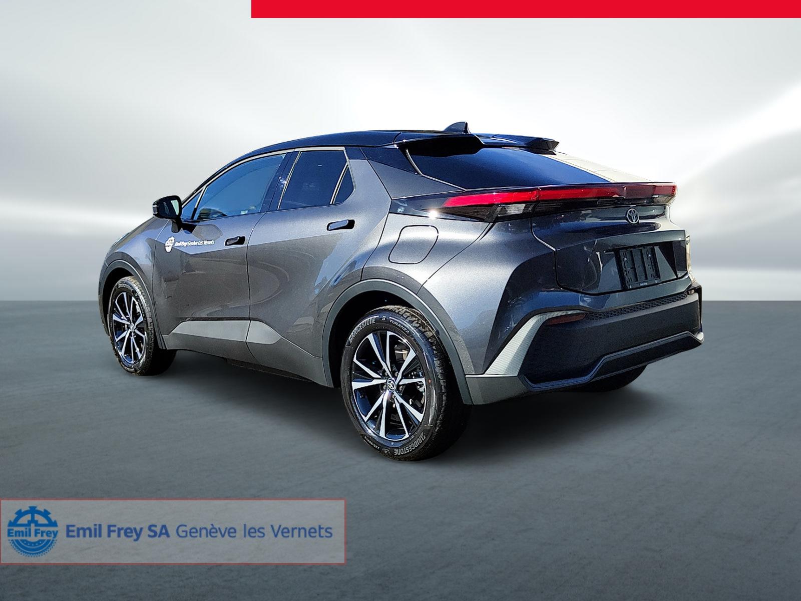 TOYOTA C-HR 2.0 PHEV Swiss Edition-image-7