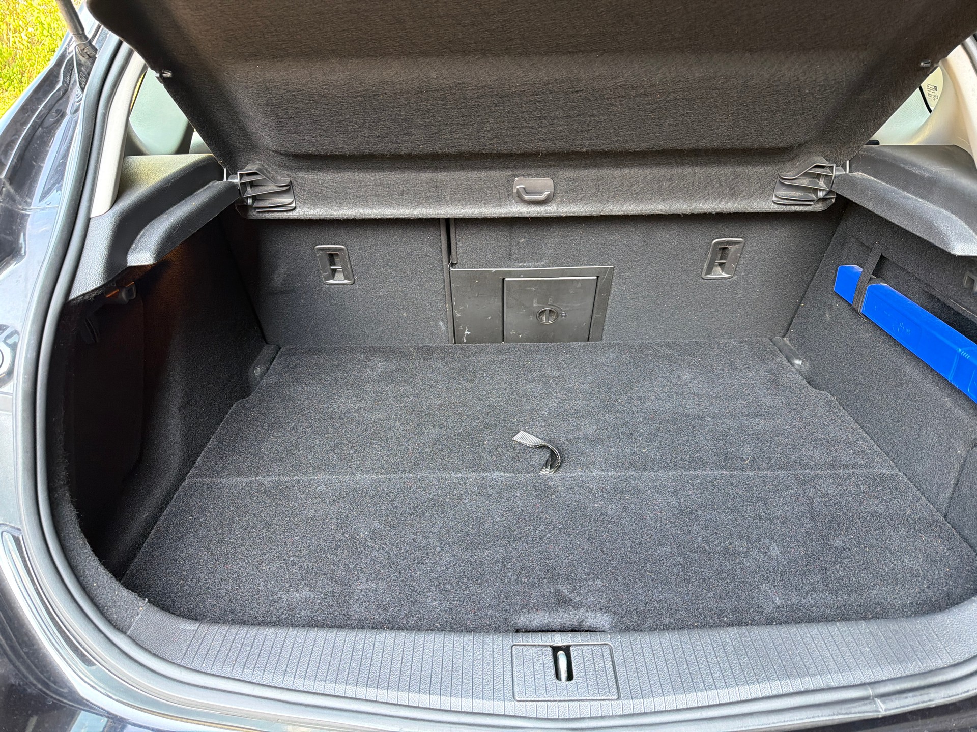 OPEL Astra 1.4i 16V Turbo Cosmo Automatic-image-10