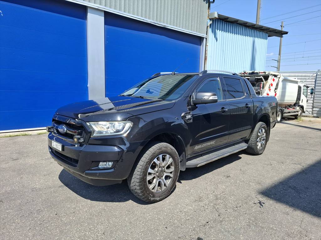 FORD Ranger Wildtrak 3.2 TDCi 4x4-image-0