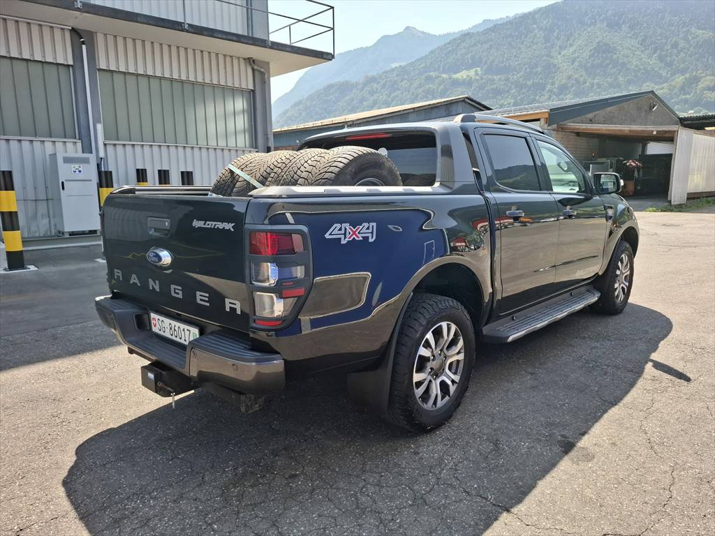 FORD Ranger Wildtrak 3.2 TDCi 4x4-image-2