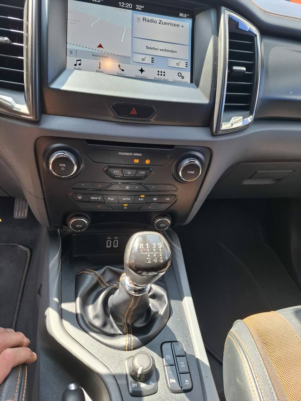 FORD Ranger Wildtrak 3.2 TDCi 4x4-image-9