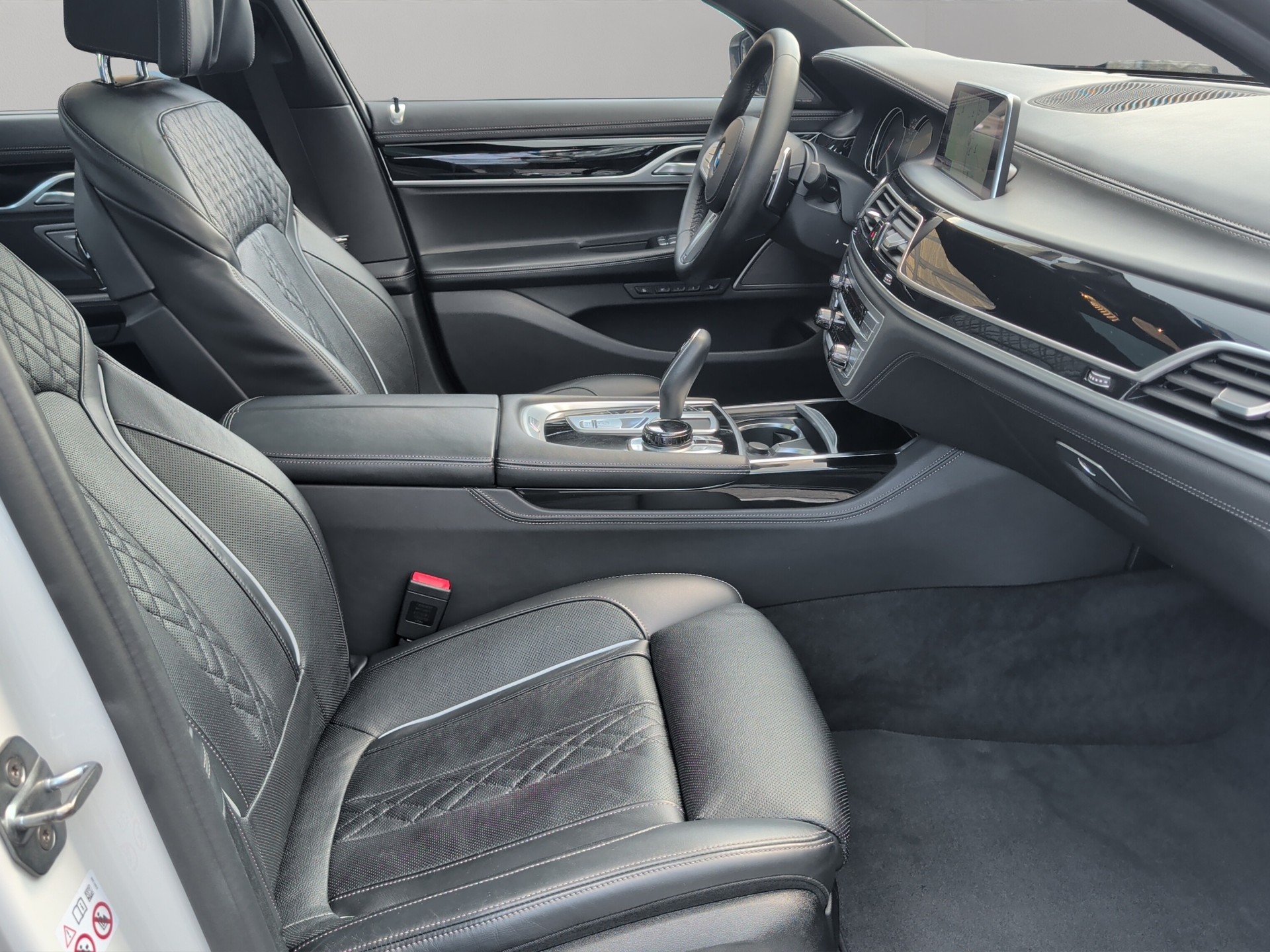 BMW 740d xDrive Steptronic-image-20
