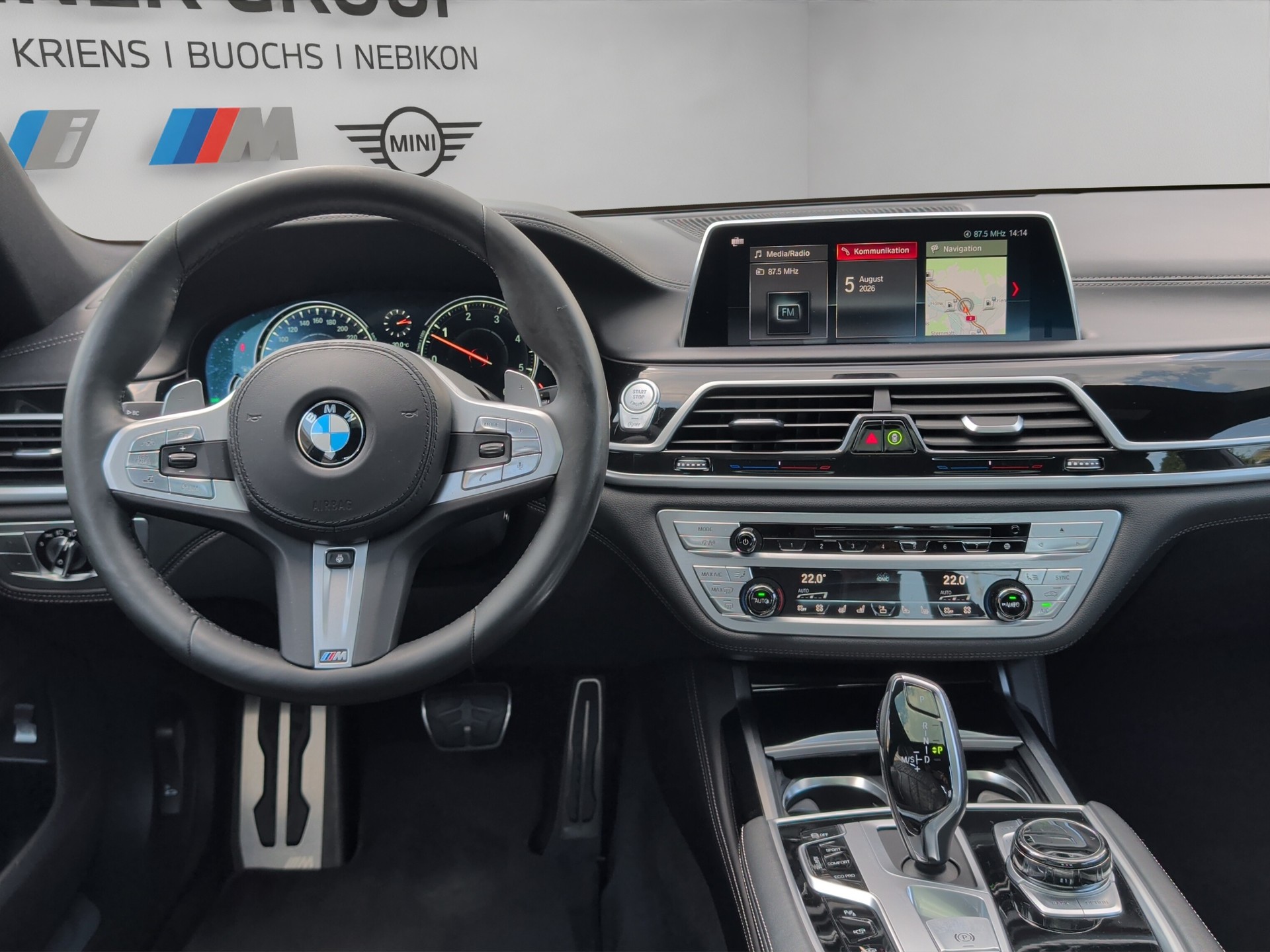 BMW 740d xDrive Steptronic-image-15