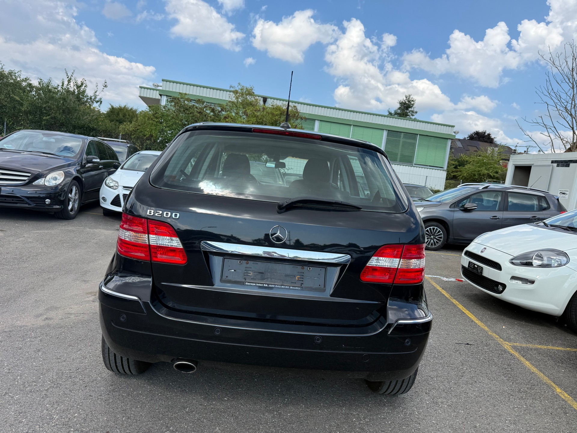 MERCEDES-BENZ B 200-image-3
