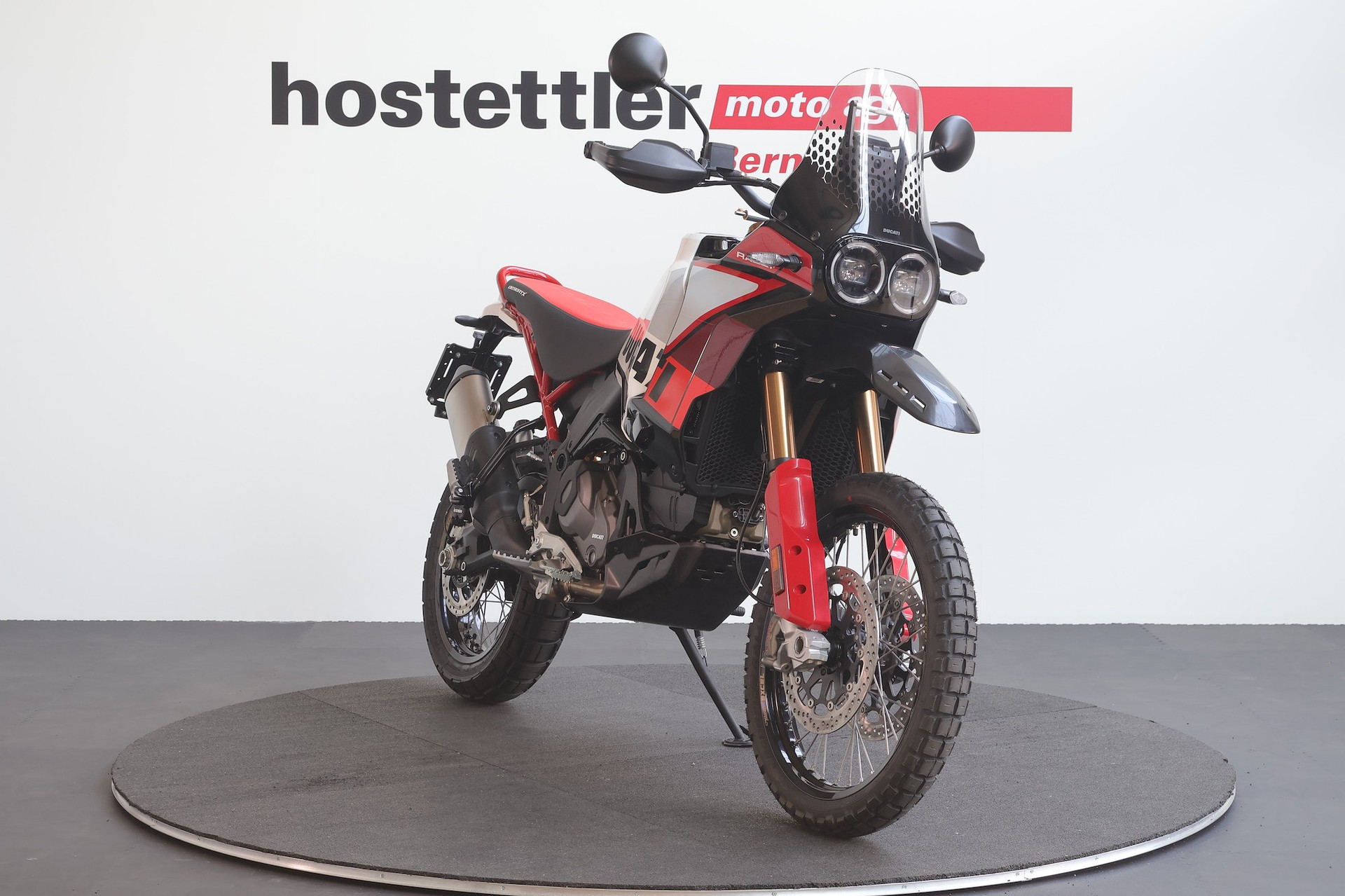 DUCATI Desert X Rally