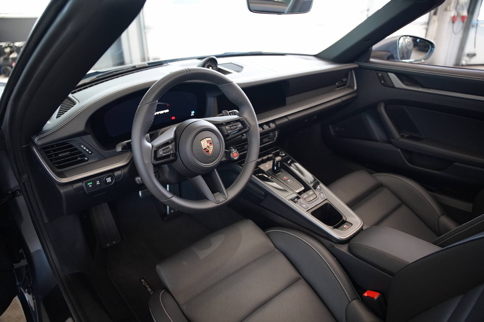 PORSCHE 911 Carrera Cabriolet PDK-image-6