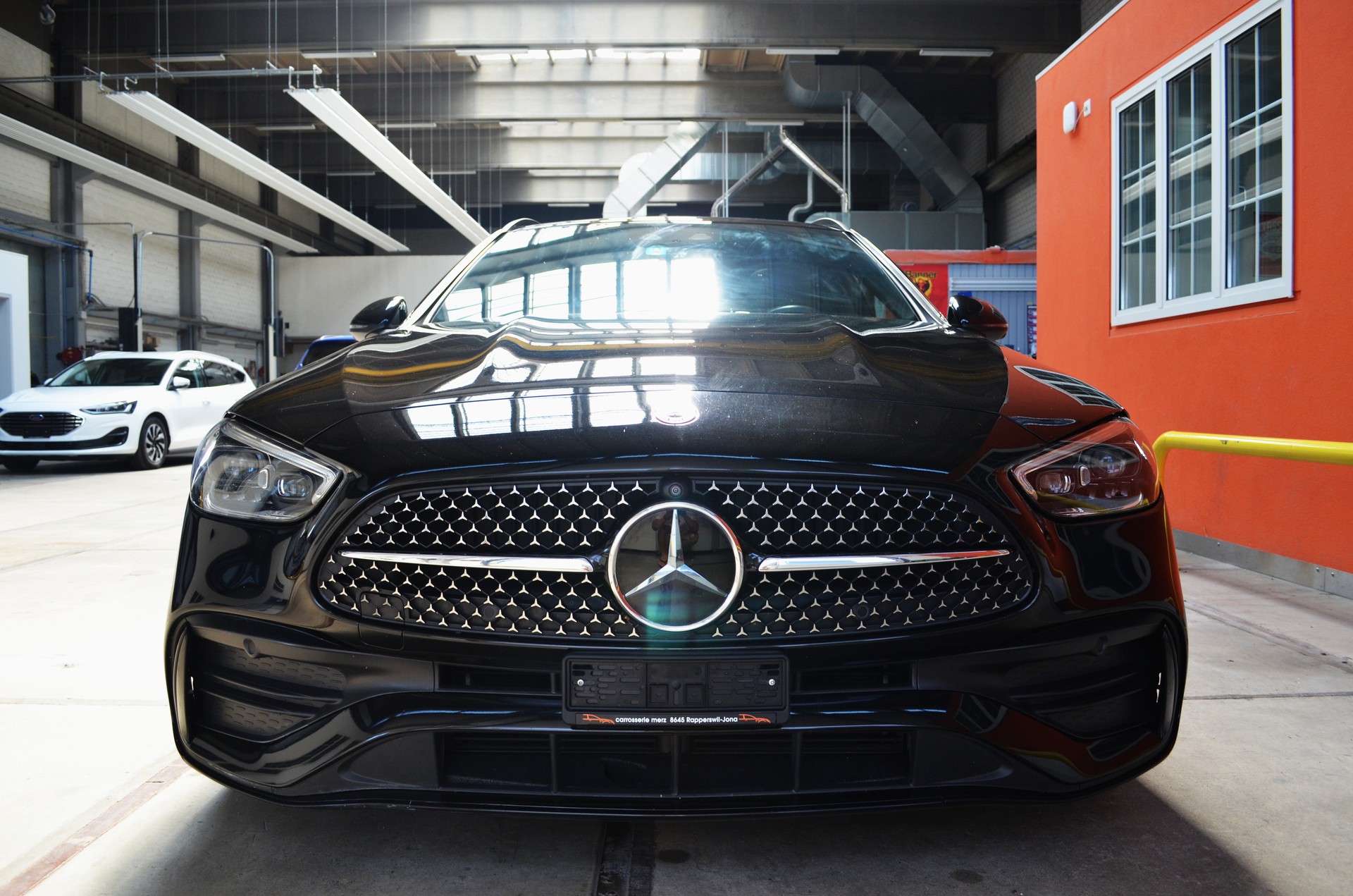 MERCEDES-BENZ C 220 d T 4Matic AMG Line-image-1