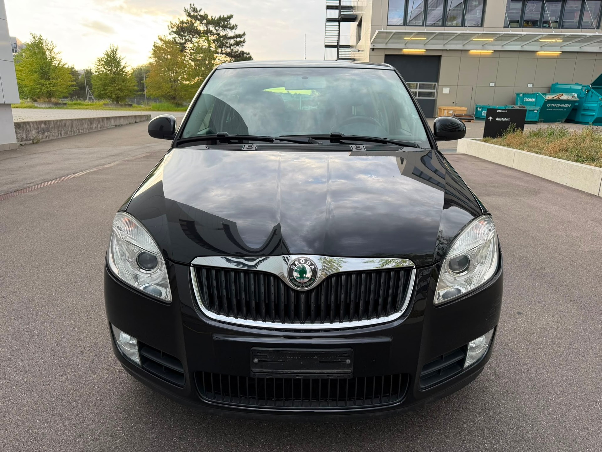 SKODA Fabia 1.6 Ambiente Tiptronic-image-2