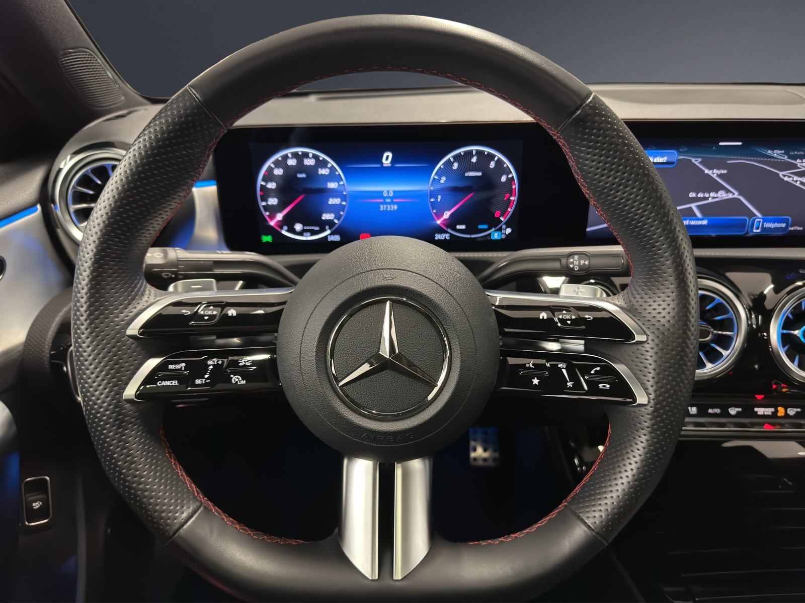 Image MERCEDES-BENZ A-220 A 220 4Matic 8G-DCT