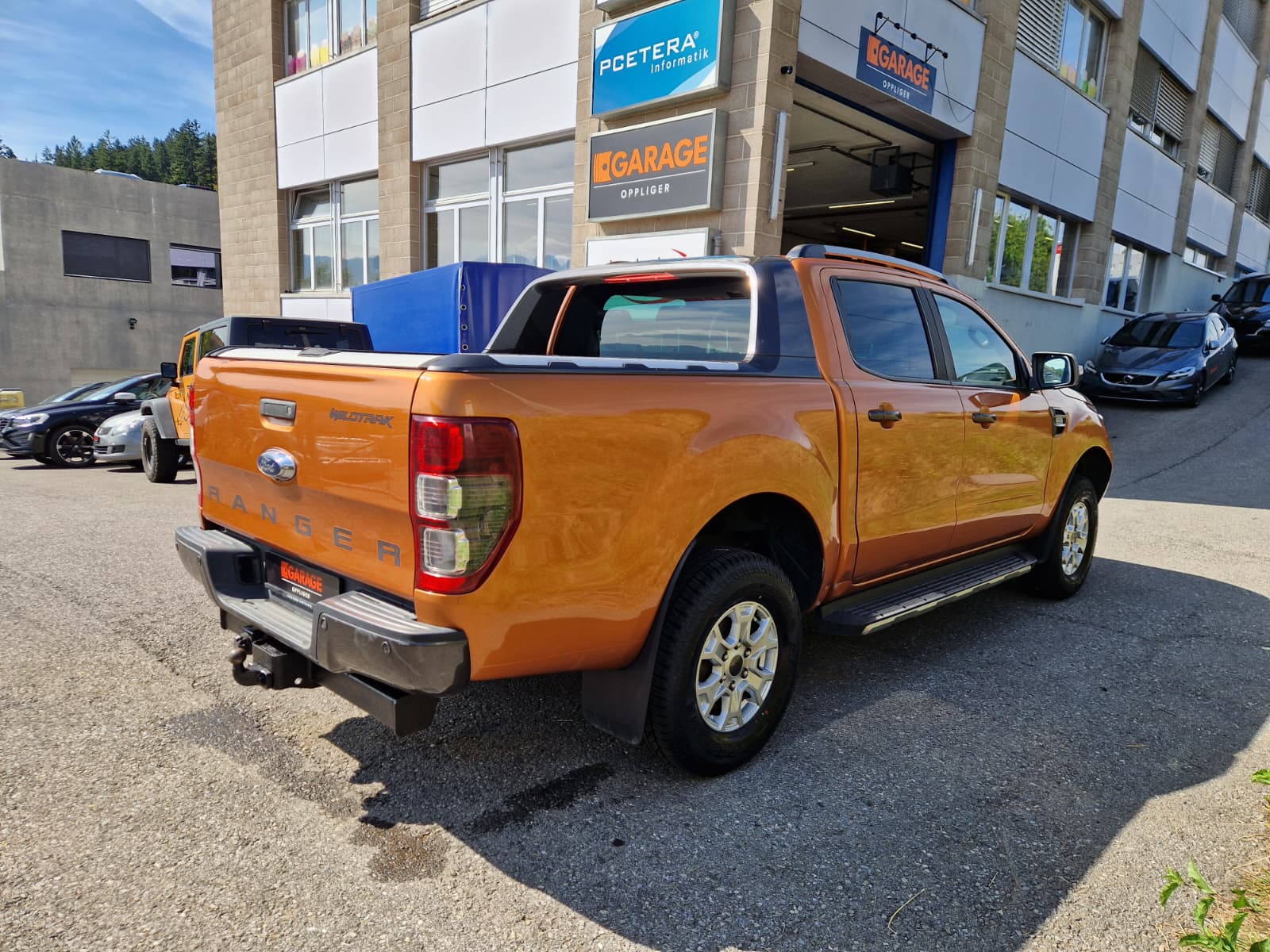 FORD Ranger Wildtrak 3.2 TDCi 4x4 A-image-3