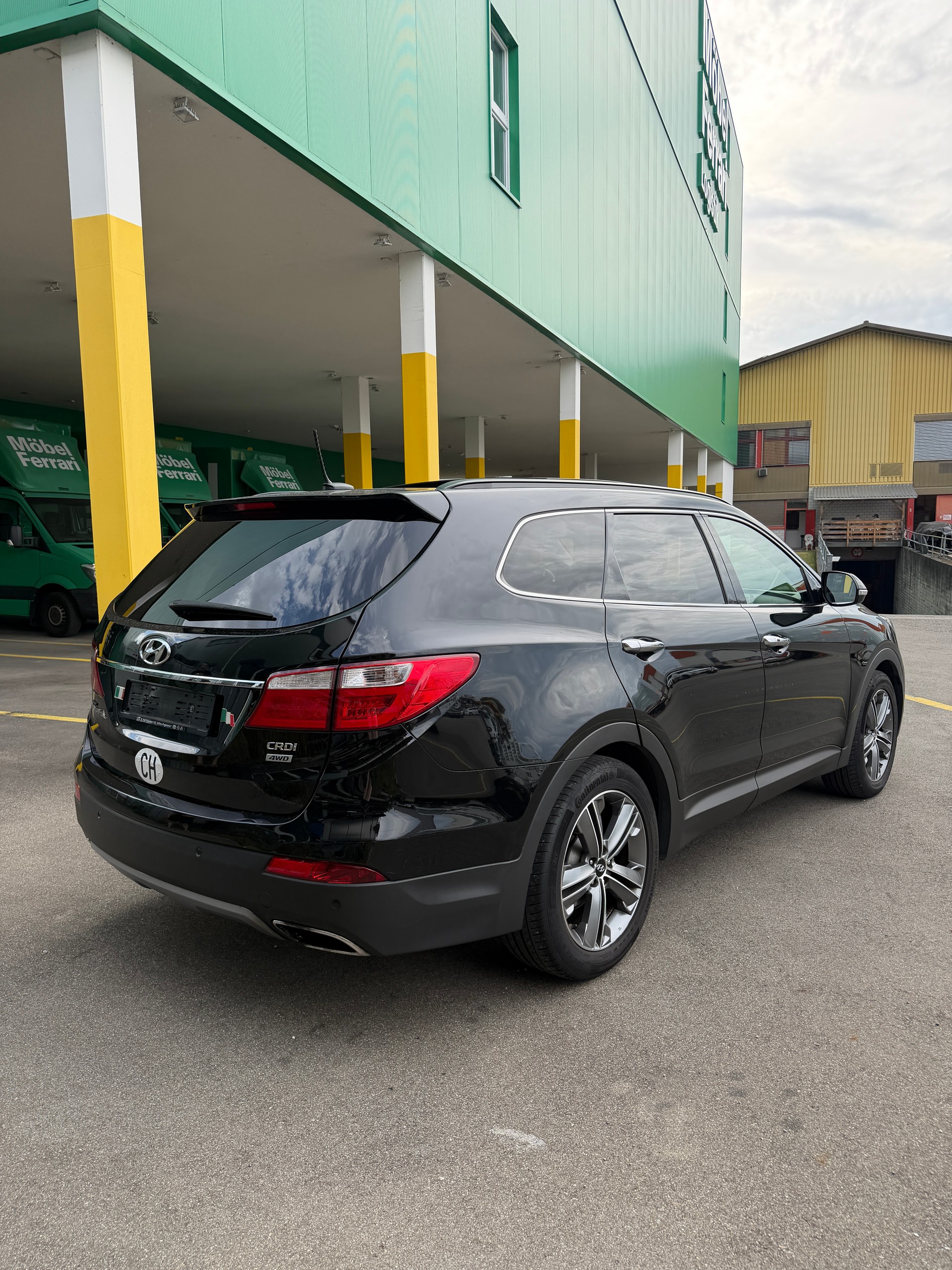 HYUNDAI Grand Santa Fe 2.2 CRDI Premium 4WD-image-6