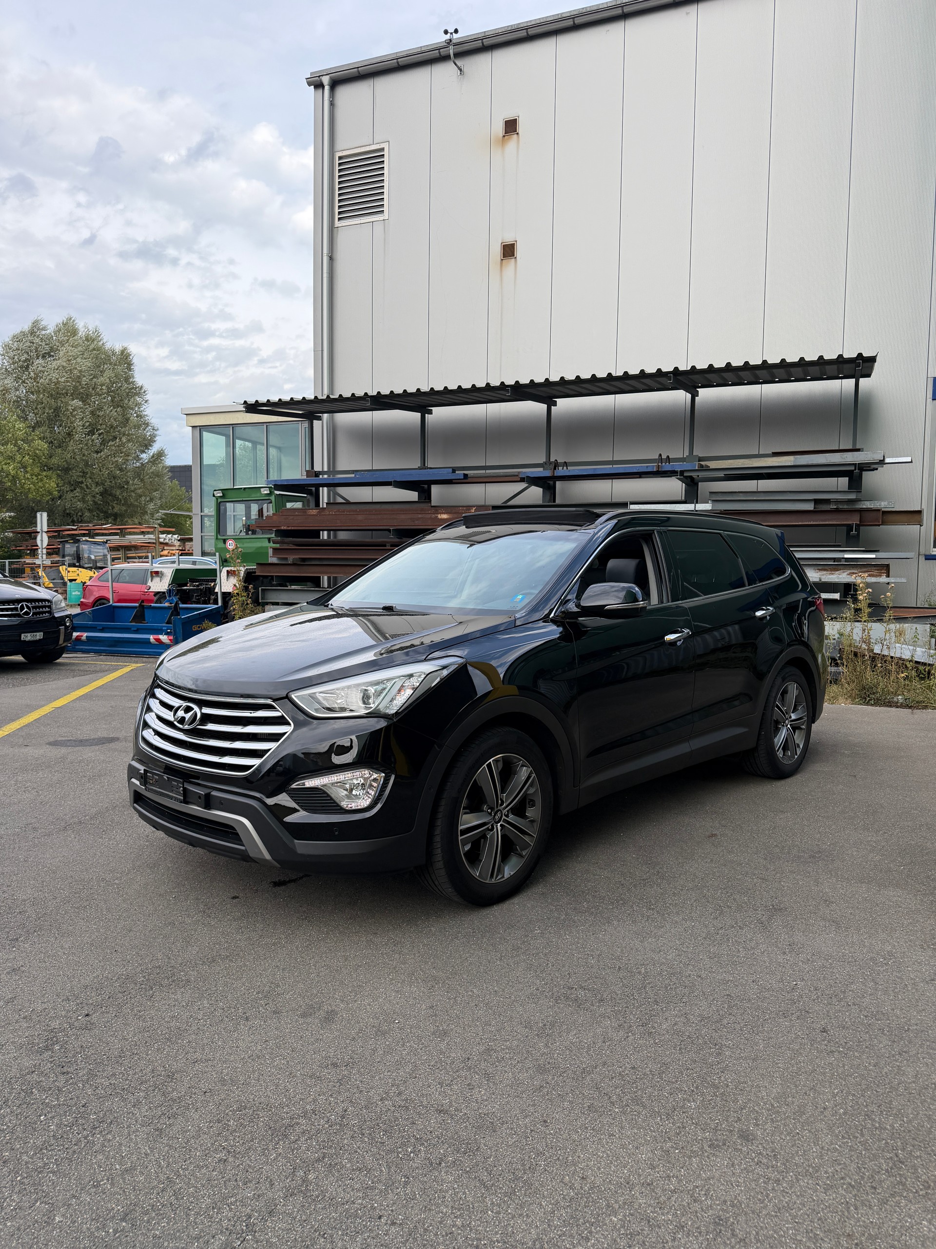 HYUNDAI Grand Santa Fe 2.2 CRDI Premium 4WD-image-2