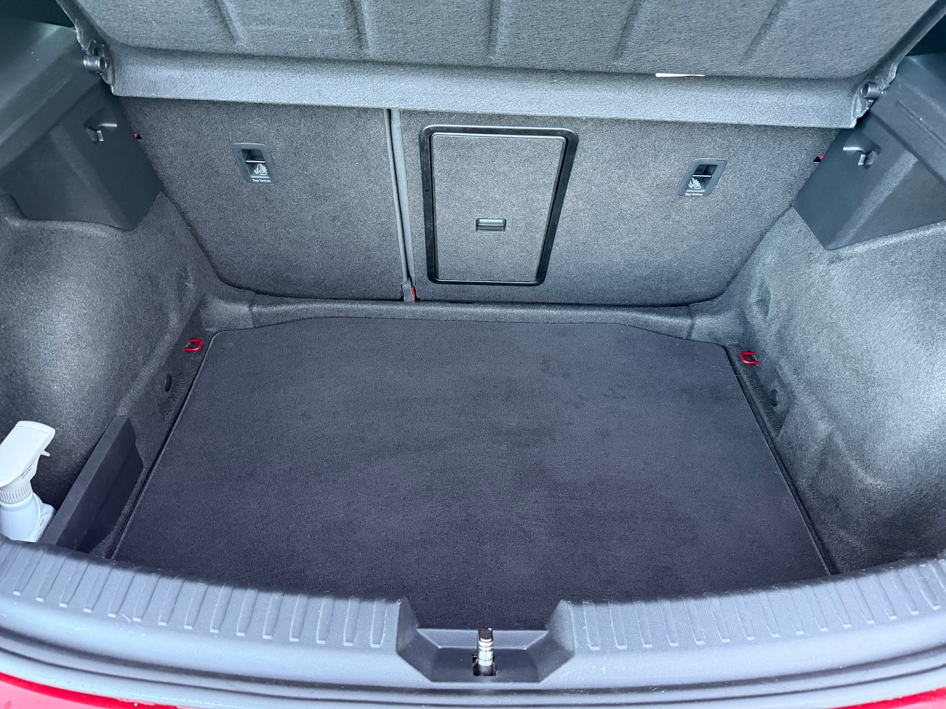 SEAT Leon 1.5 eTSI mHEV DSG FR-image-11