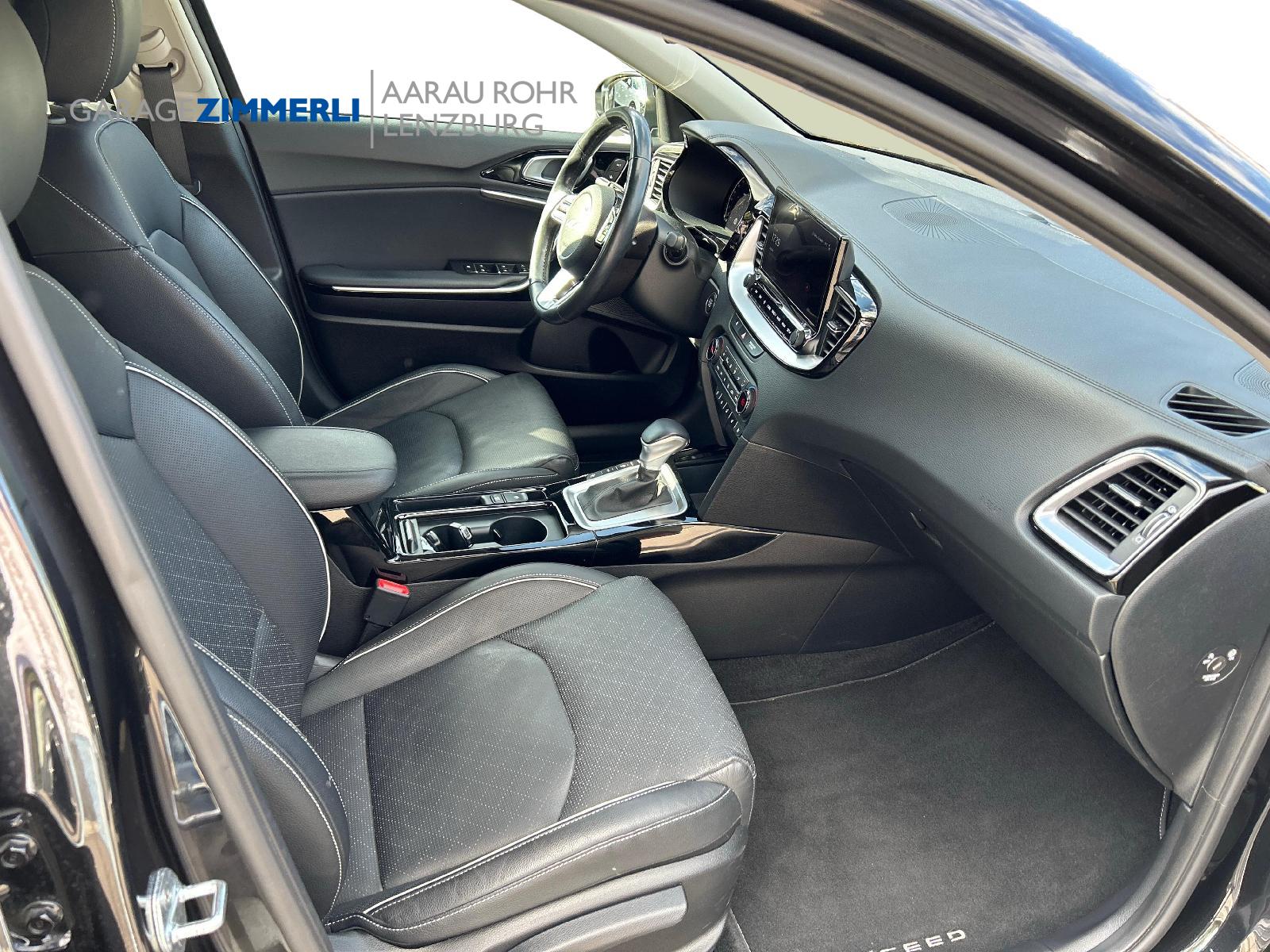 KIA XCeed 1.6 T-GDi Style DCT-image-6