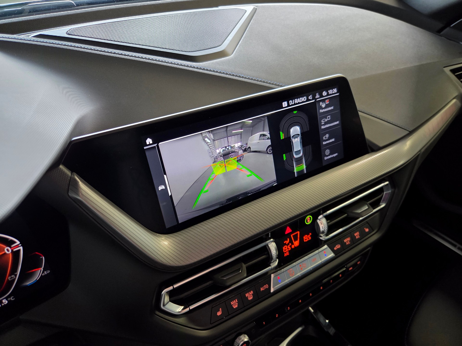 BMW 220i M-Sport xDrive Gran Coupé-image-5