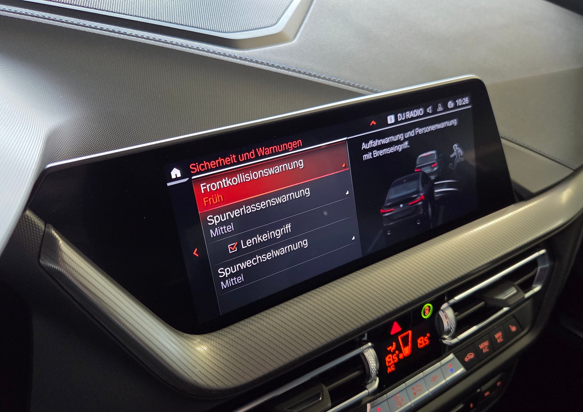 BMW 220i M-Sport xDrive Gran Coupé-image-7