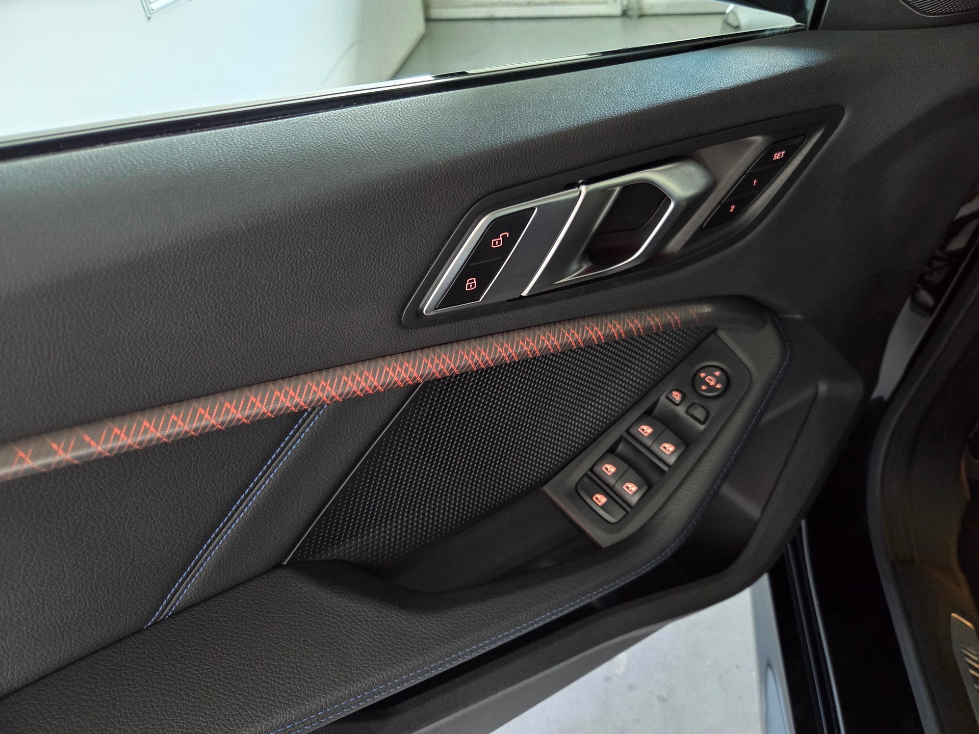BMW 220i M-Sport xDrive Gran Coupé-image-12