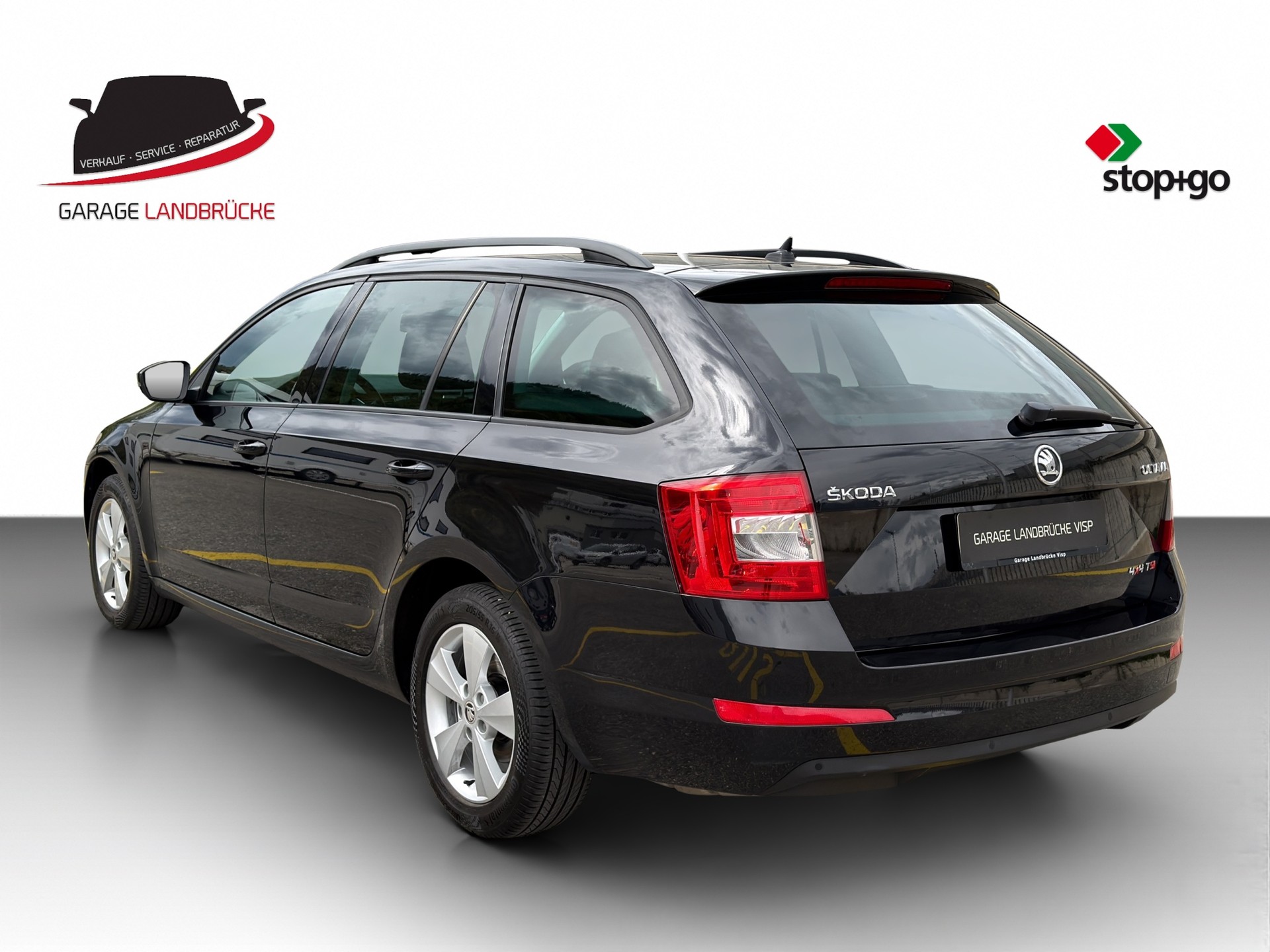 SKODA Octavia Combi 1.8 TSI Elegance 4x4 DSG-image-14