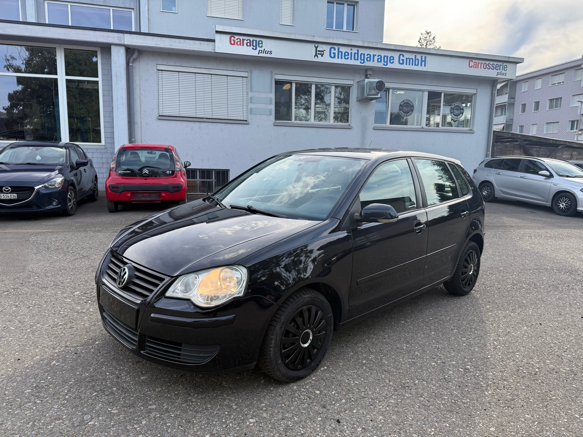 VW Polo 1.4 16V Trendline-image-0