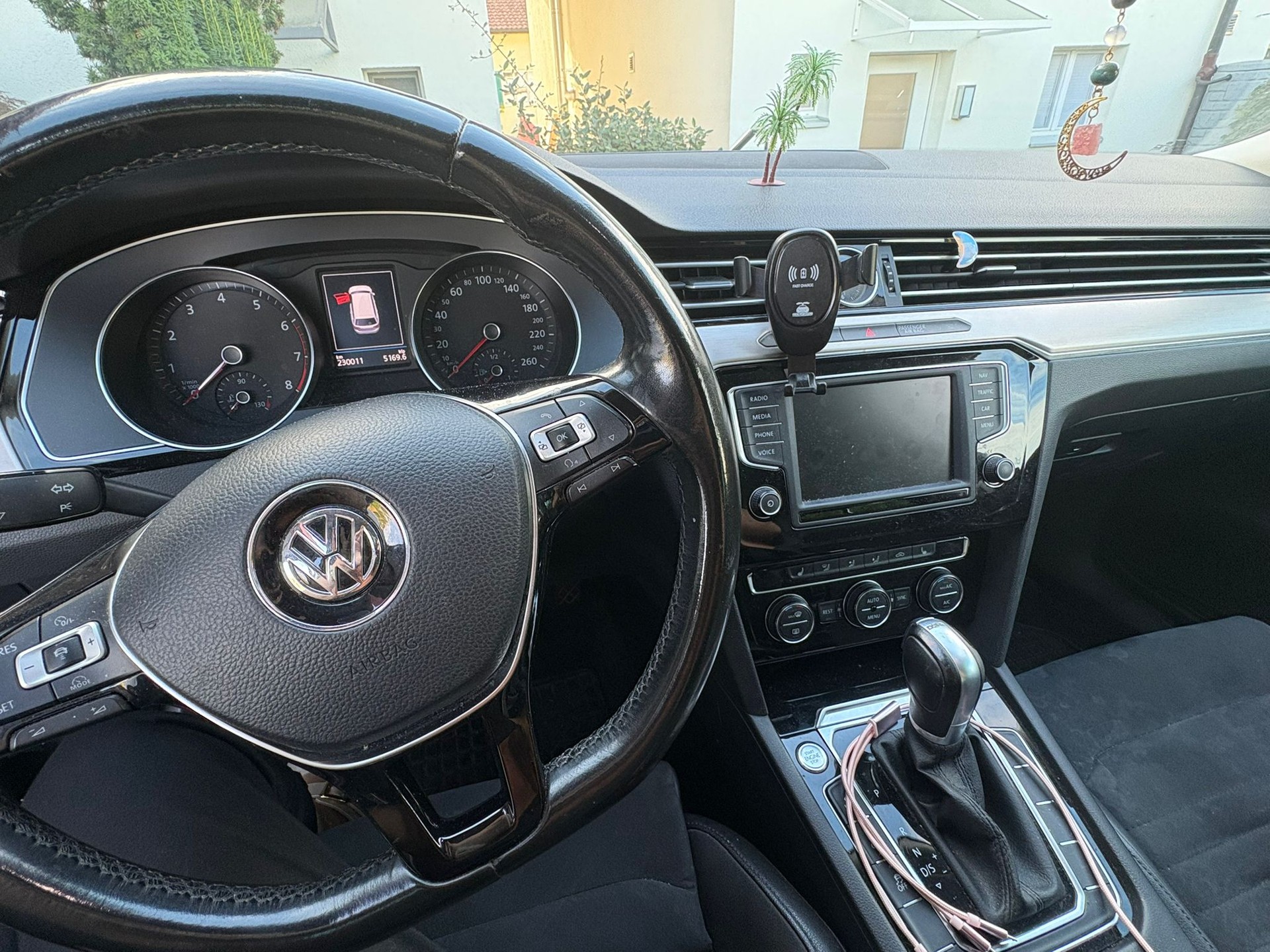 VW 2.0 TSI Highline DSG-image-1