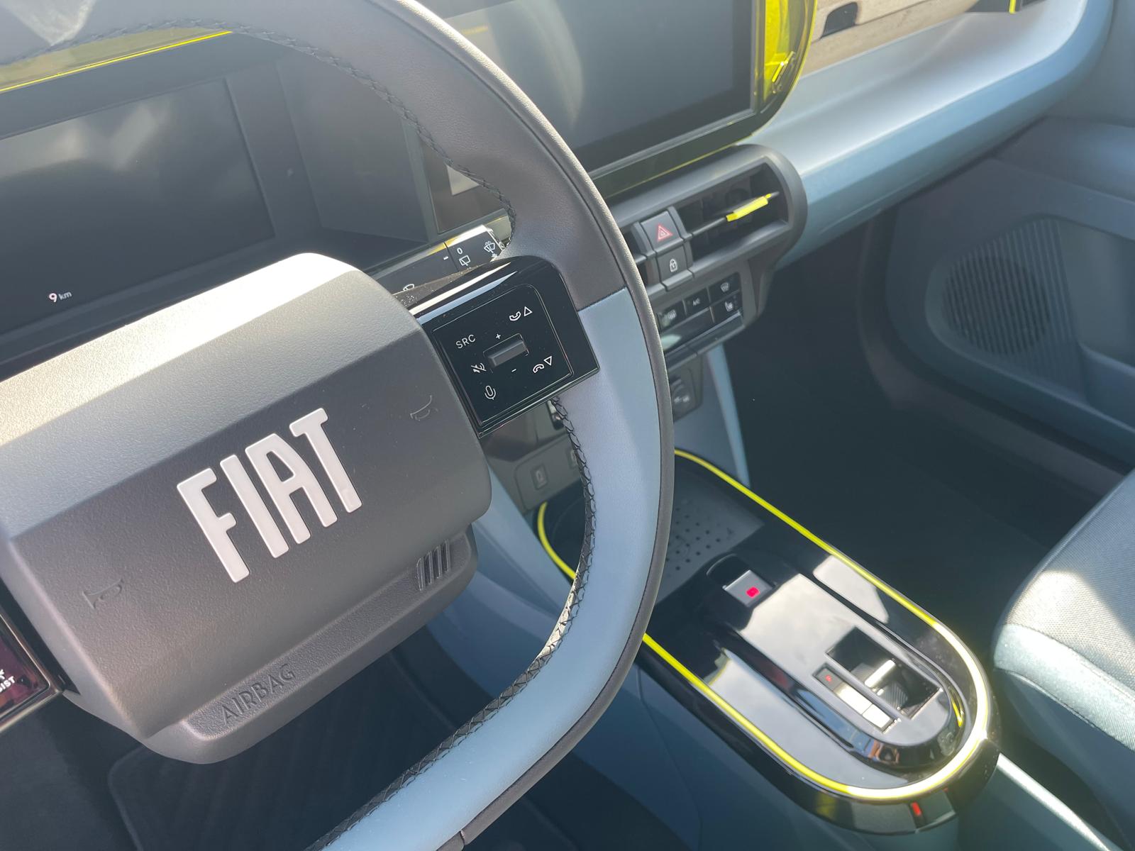 FIAT Grande Panda 1.2 Hybrid La Prima-image-11