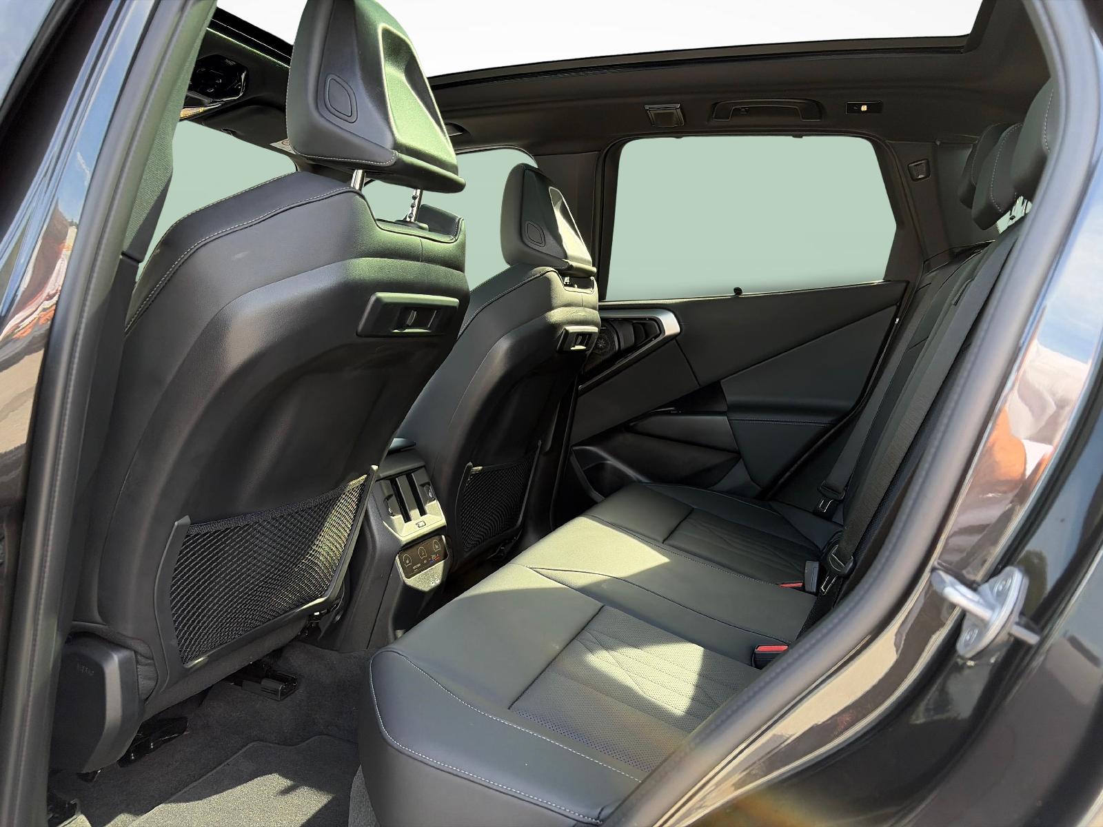 BMW X3 20d xDrive-image-12