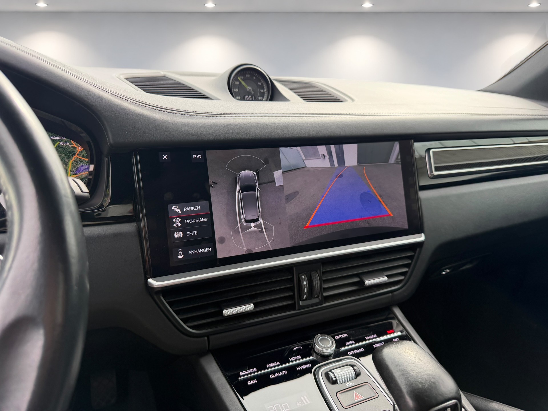 PORSCHE Cayenne E-Hybrid-image-11